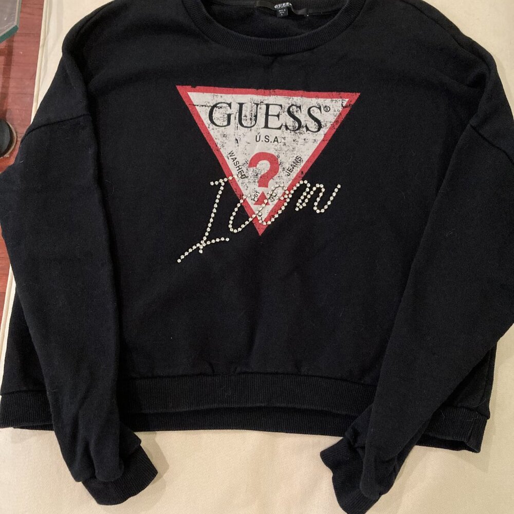 NWOT Guess Icon Sweatshirt
